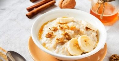 Porridge con Plátano, avena y hojuelas